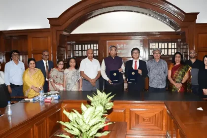 Delhi University Signs MOU With Hiroshima University to Promote International Collaborative Research